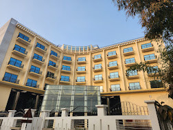 Paragon Hotel & Resort